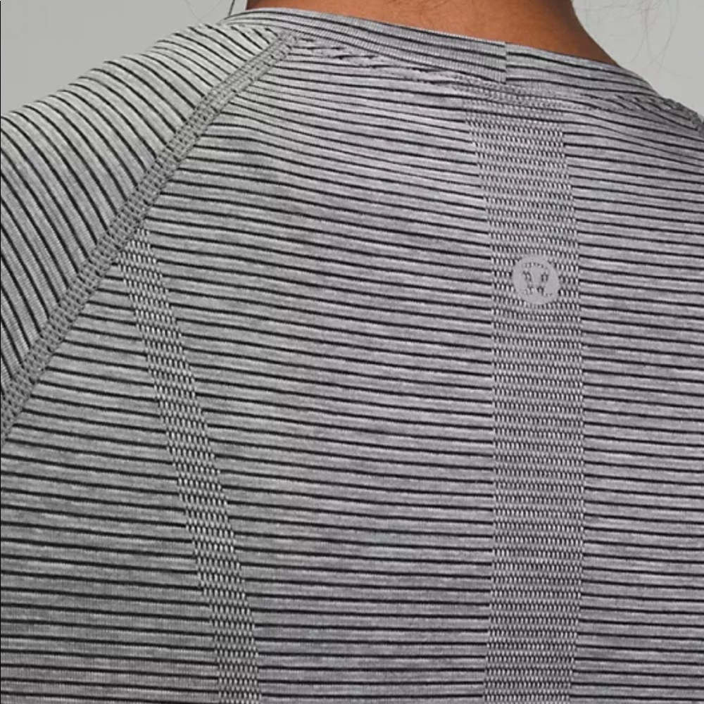 Lululemon Swiftly Tech Short Sleeve Shirt 2.0-Tetra Stripe Asphalt Grey/Black-6 - Picture 3 of 9